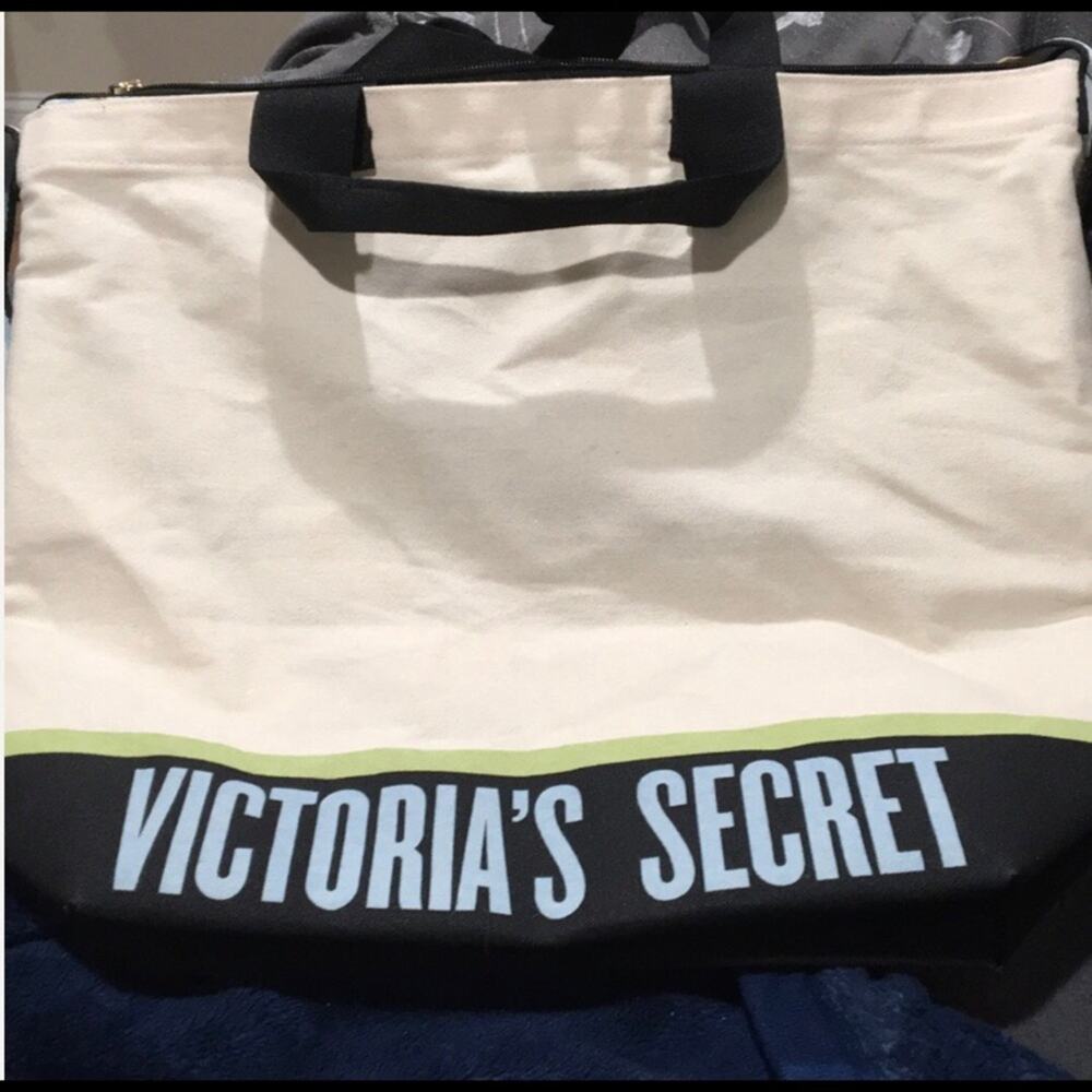Victoria’s Secret 2 IN 1 Tote Insulated Bag - Picture 7 of 7